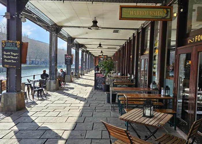 Centre Location On Corn Street Bristol