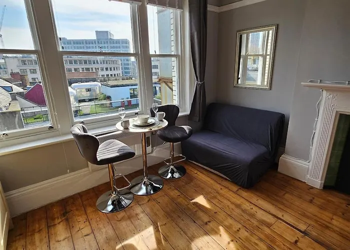 Centre Location On Corn Street * Bristol